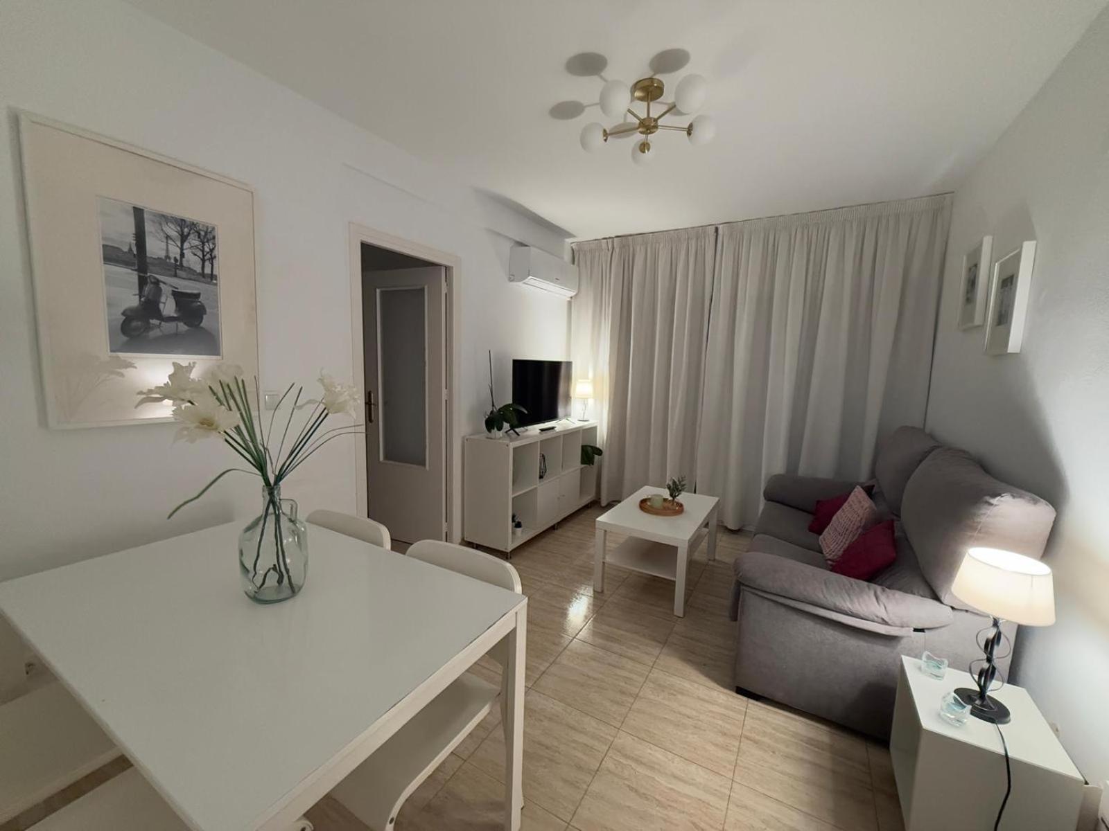 Estupenda Vivienda En Centro De Marbella Apartment Luaran gambar